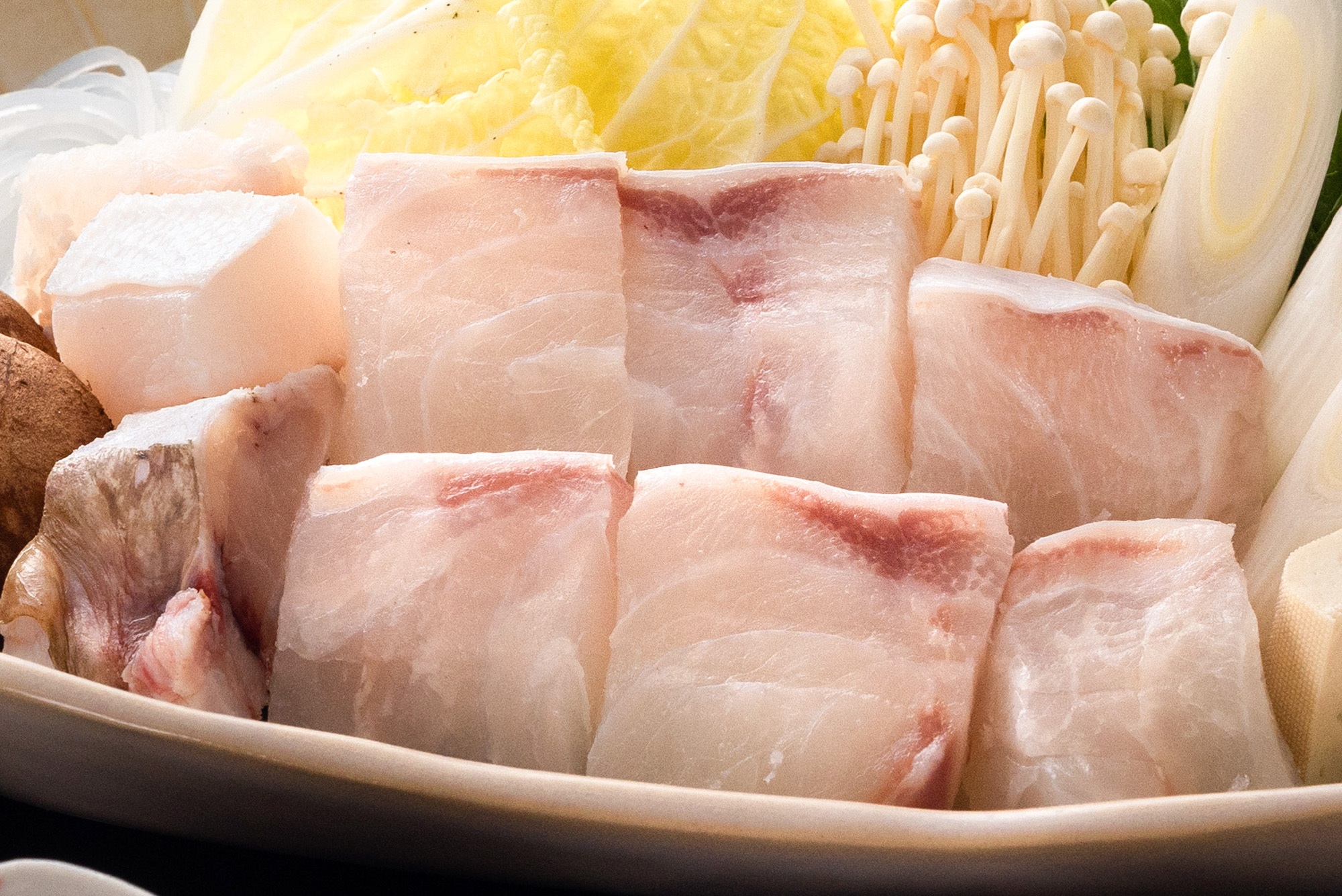 天然本くえ料理 | 南紀白浜温泉で天然本くえにこだわる本くえ料理専門店です